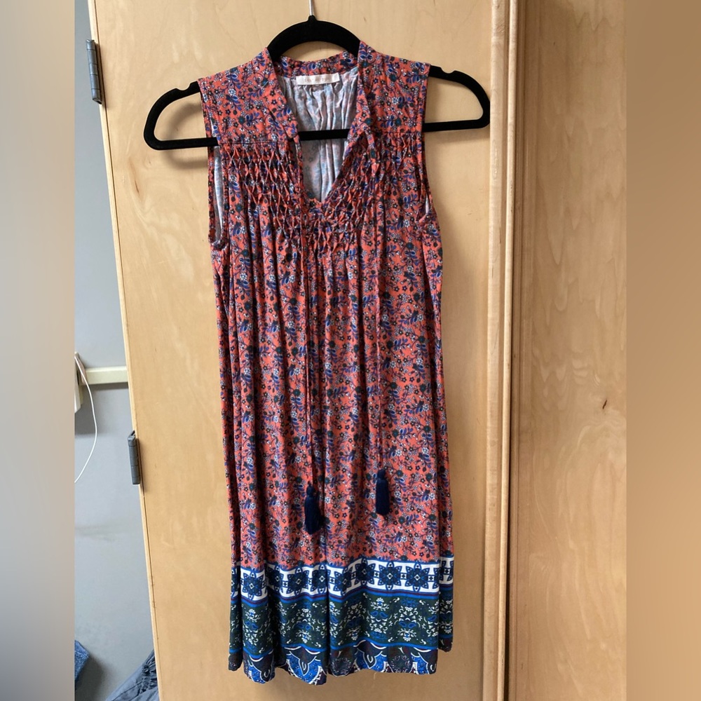 Skies are Blue Women’s Small Sleeveless Abstract Dress